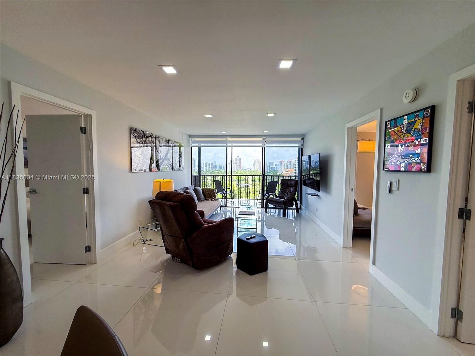 20379 W Country Clb Dr #1434