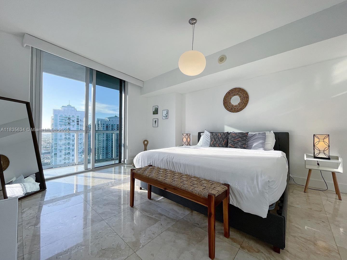 image Icon Brickell Condo No 38