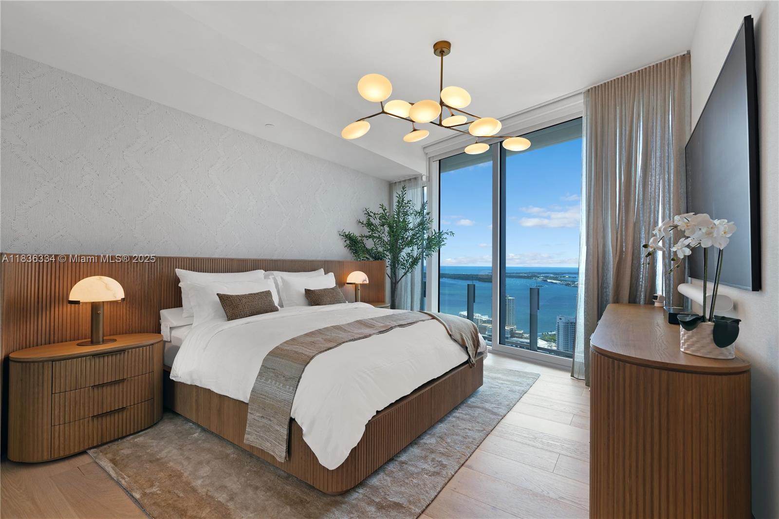 image Aston Martin Residences15