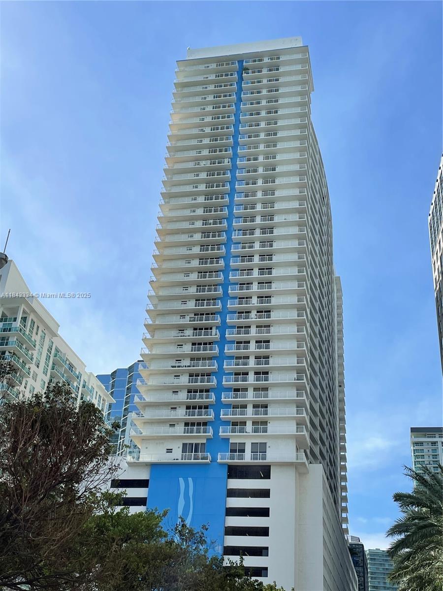 image The Club At Brickell Bay15