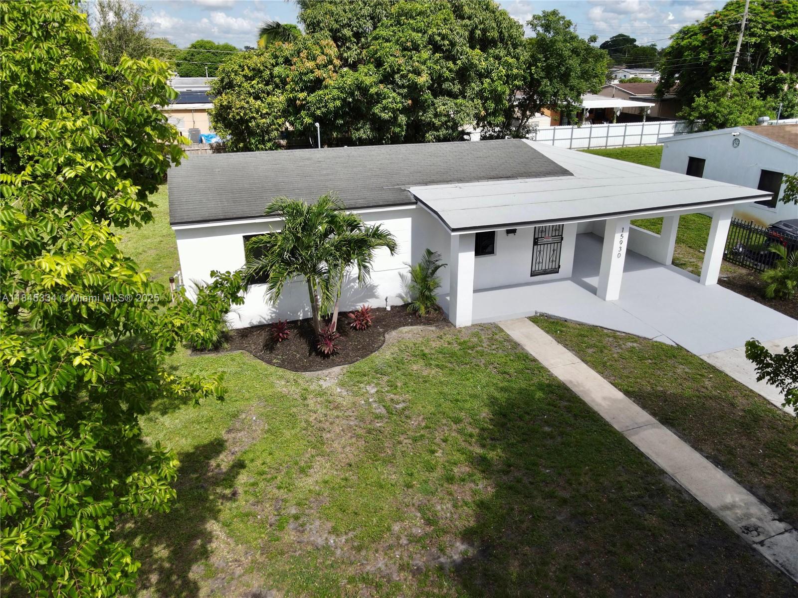 15930 NW 17th Ct
