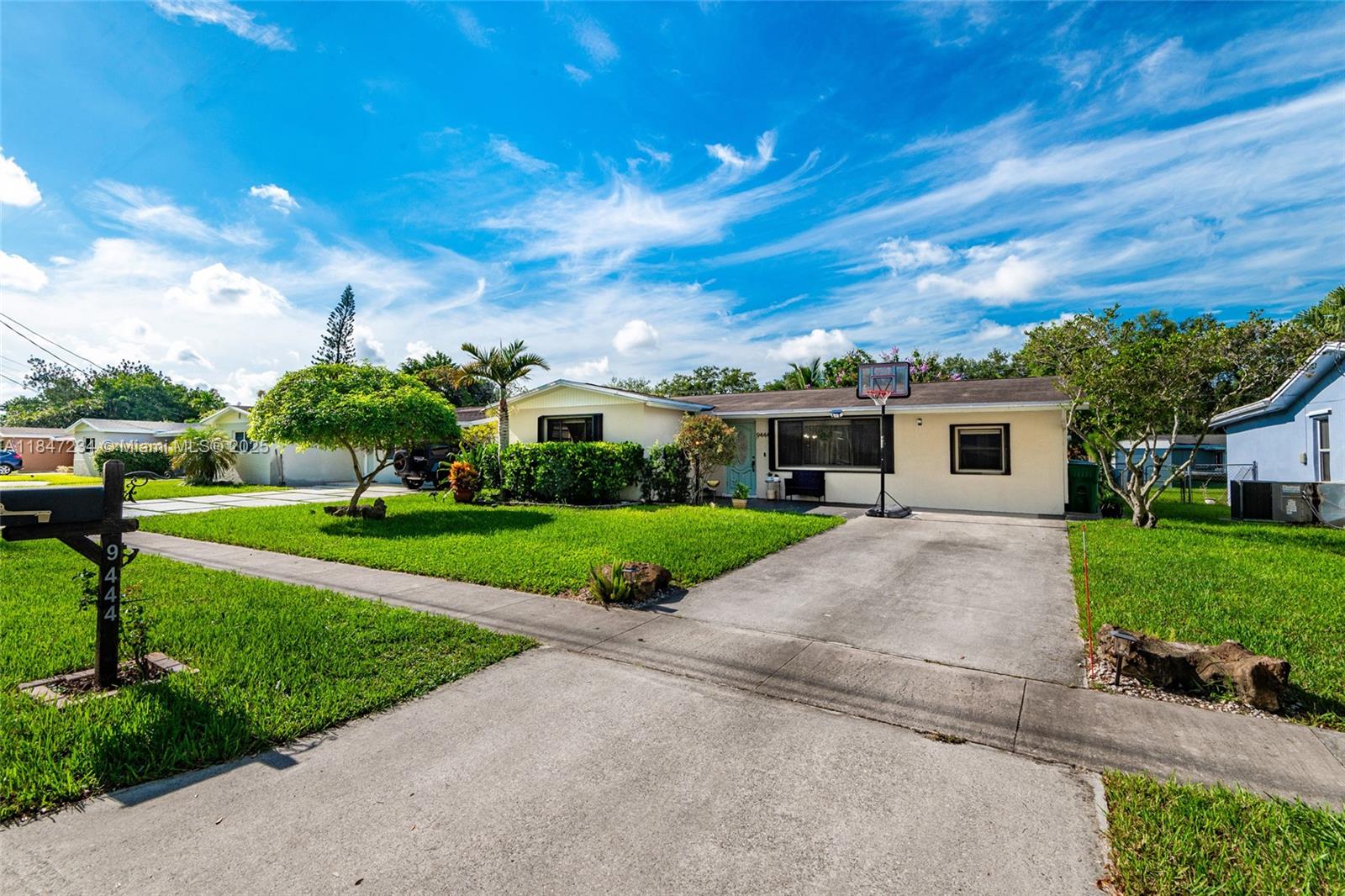 9444 SW 51st Pl