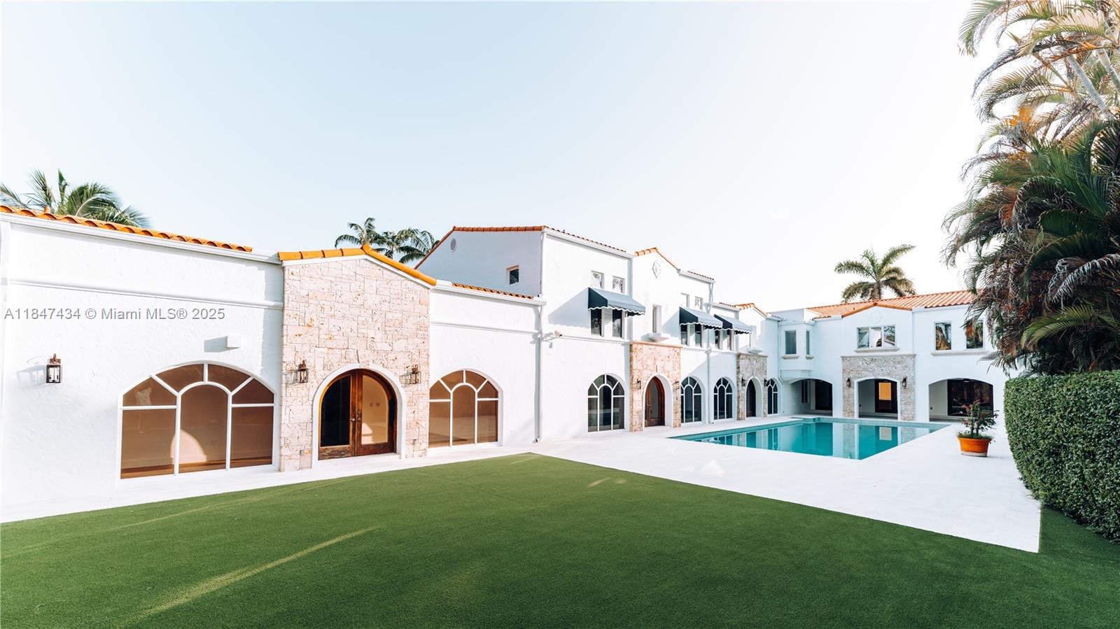 2525 Indian Mound Trl Coral Gables, FL 33134 2525 Indian Mound Trl Coral Gables, FL 33134