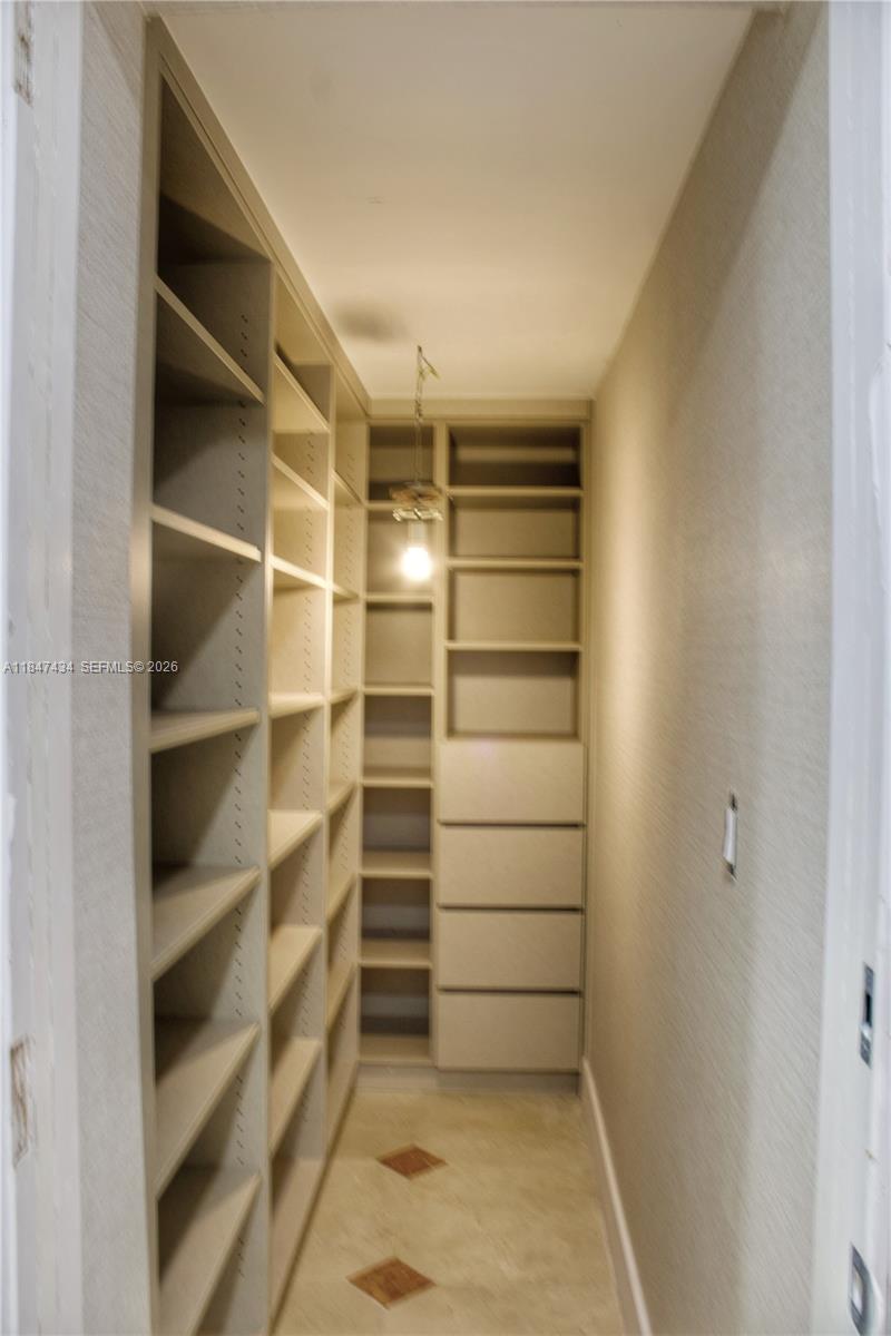 2525 Indian Mound Trl Coral Gables, FL 33134