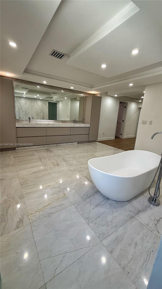 2525 Indian Mound Trl Coral Gables, FL 33134