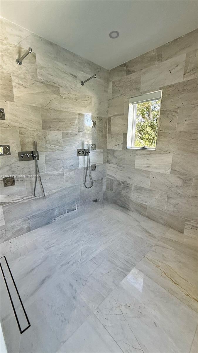 2525 Indian Mound Trl Coral Gables, FL 33134