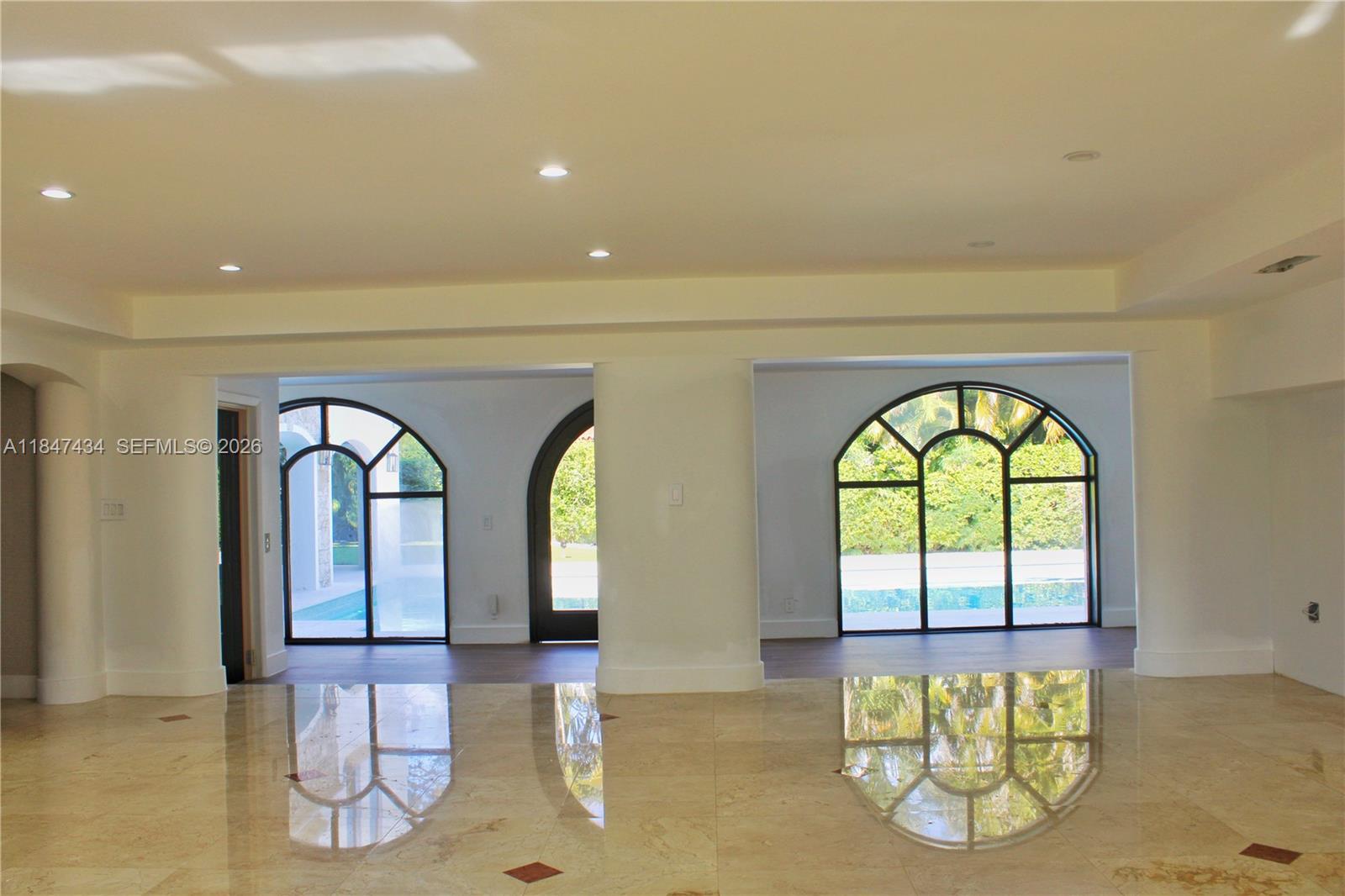 2525 Indian Mound Trl Coral Gables, FL 33134