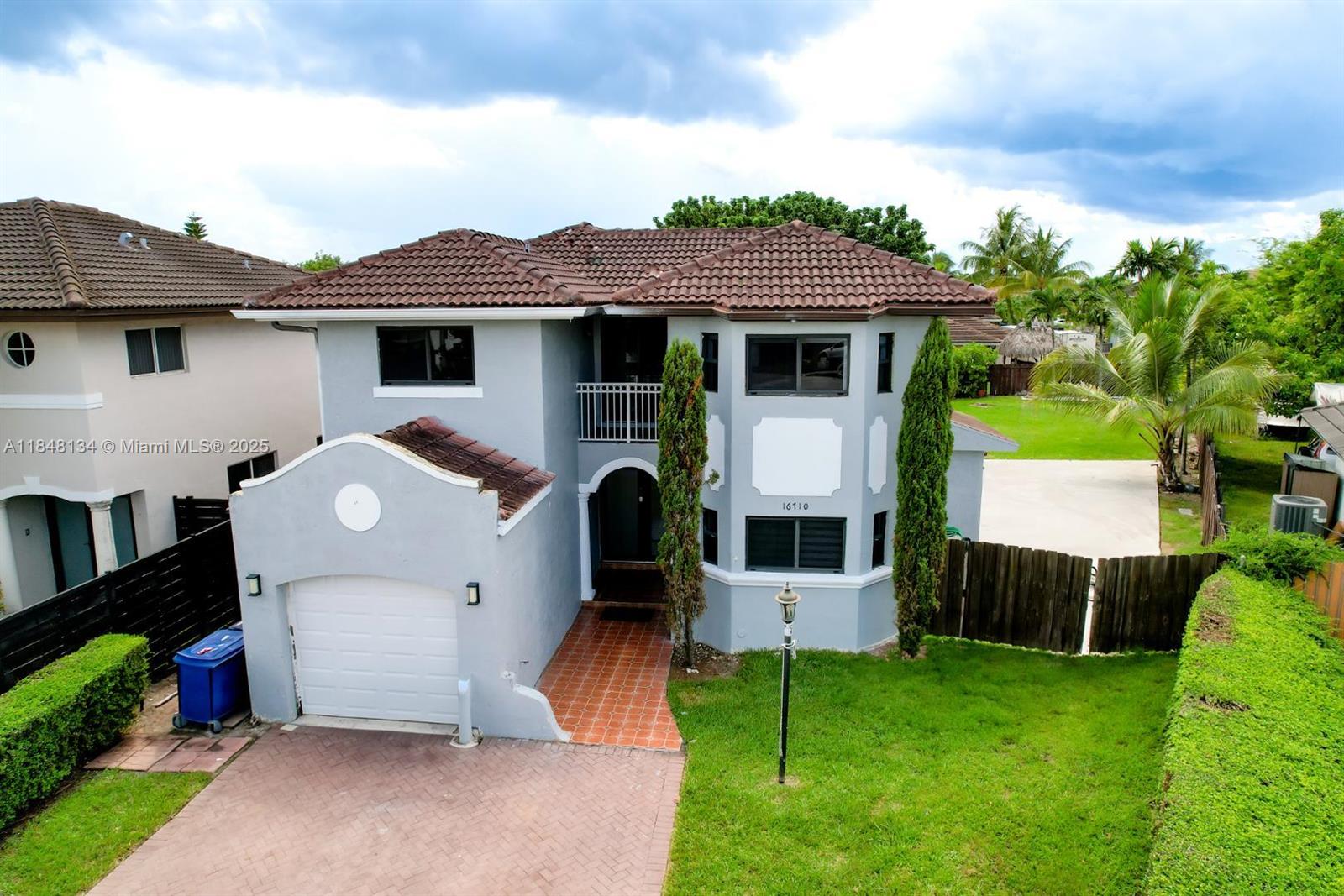 16710 SW 140th