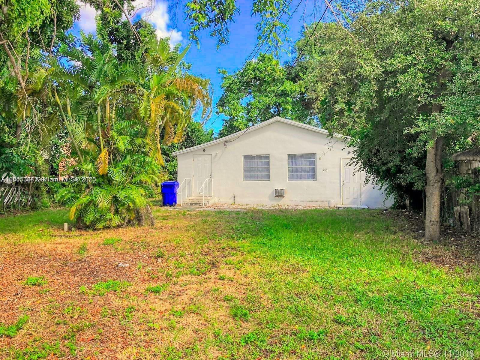 5647 NW 5th Ct #B