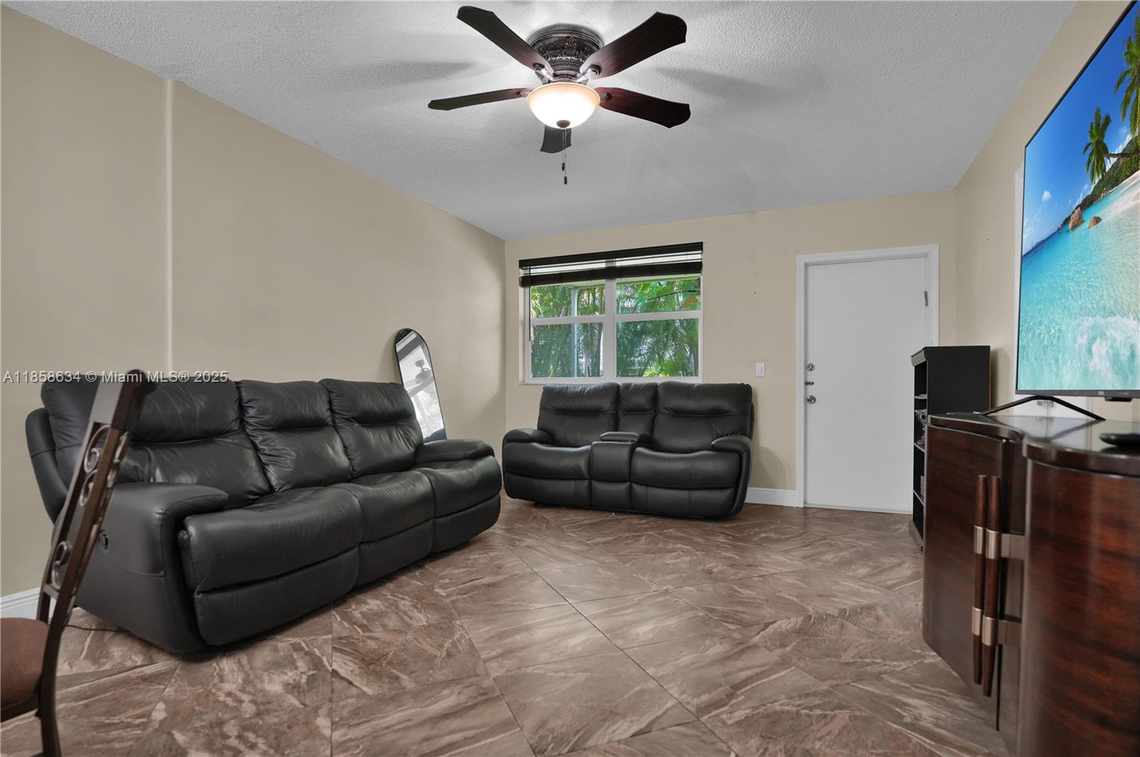 1333 E Hallandale Bch Blvd #112