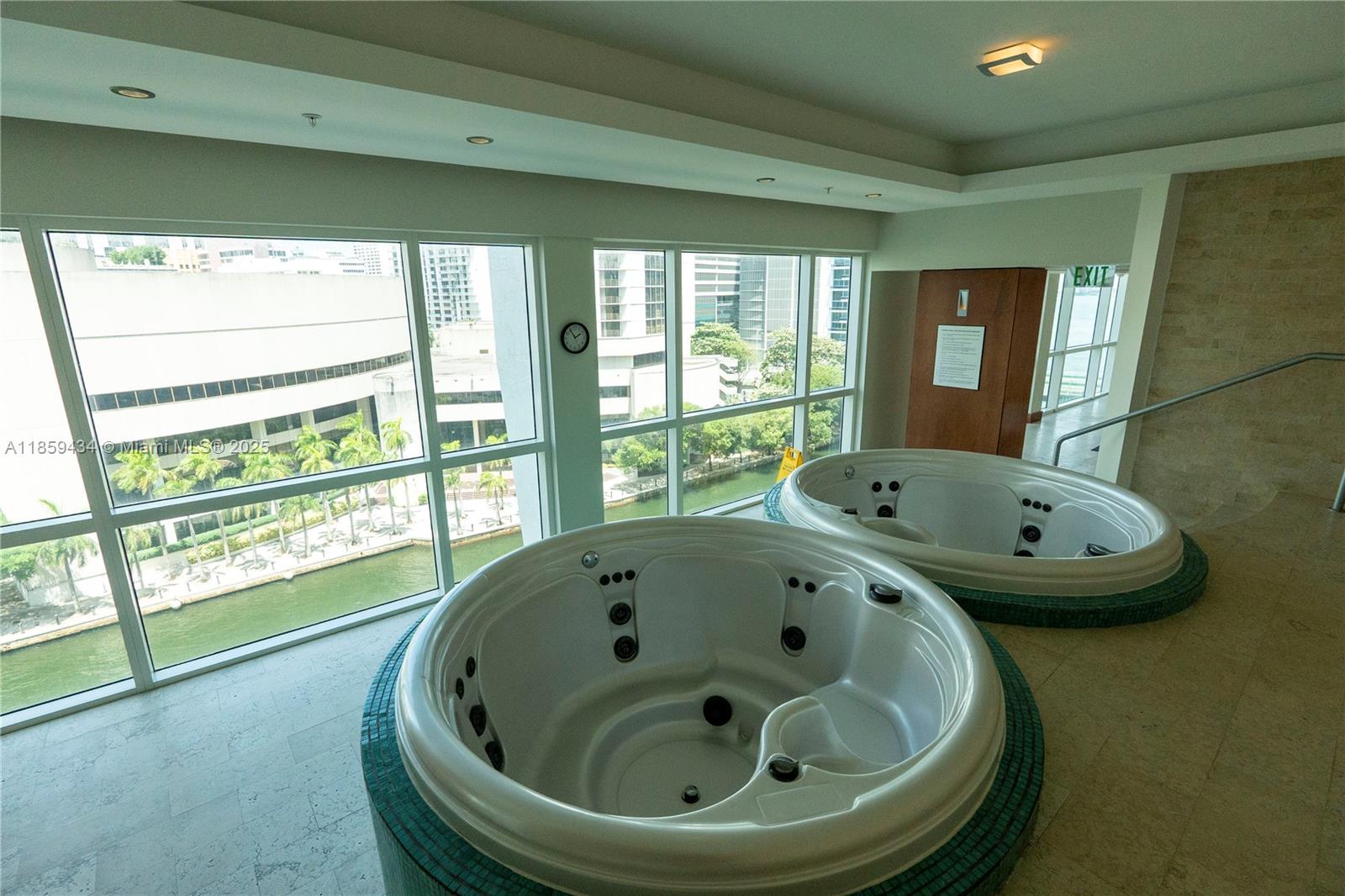 image Brickell On The River14