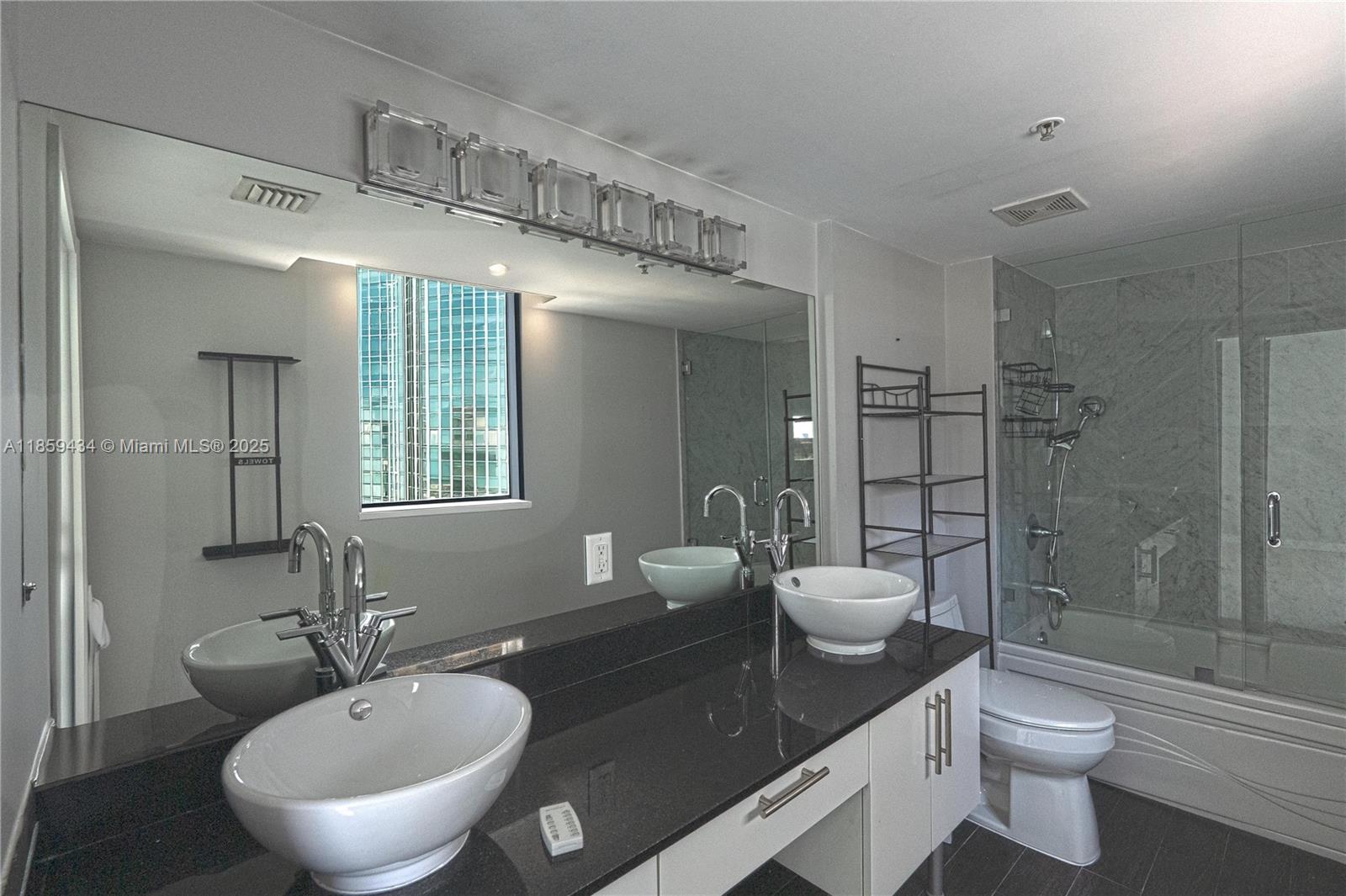 image Brickell On The River22