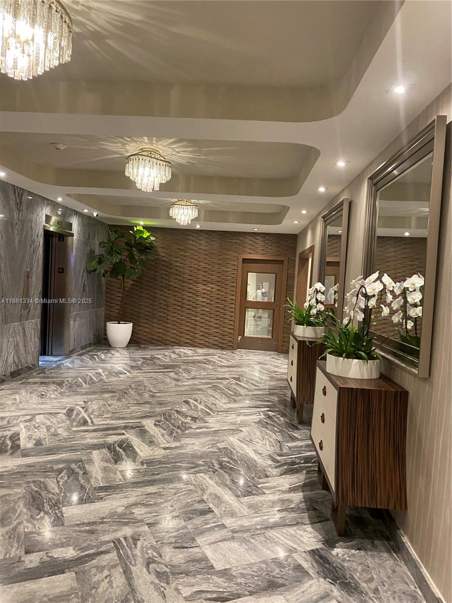 5401 Collins Ave #1509,Miami Beach, FL 33140