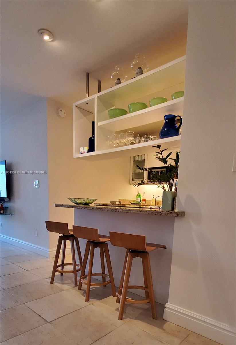 5401 Collins Ave #1509,Miami Beach, FL 33140