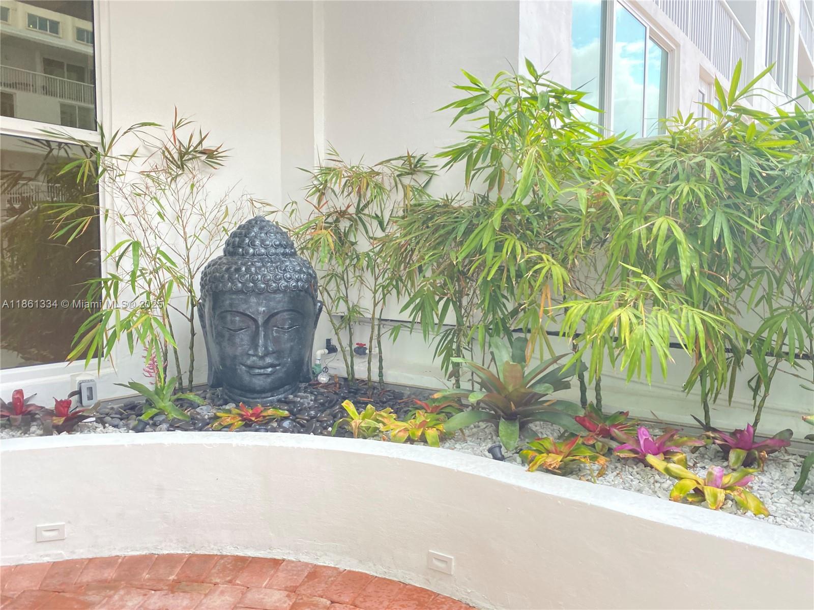 5401 Collins Ave #1509,Miami Beach, FL 33140