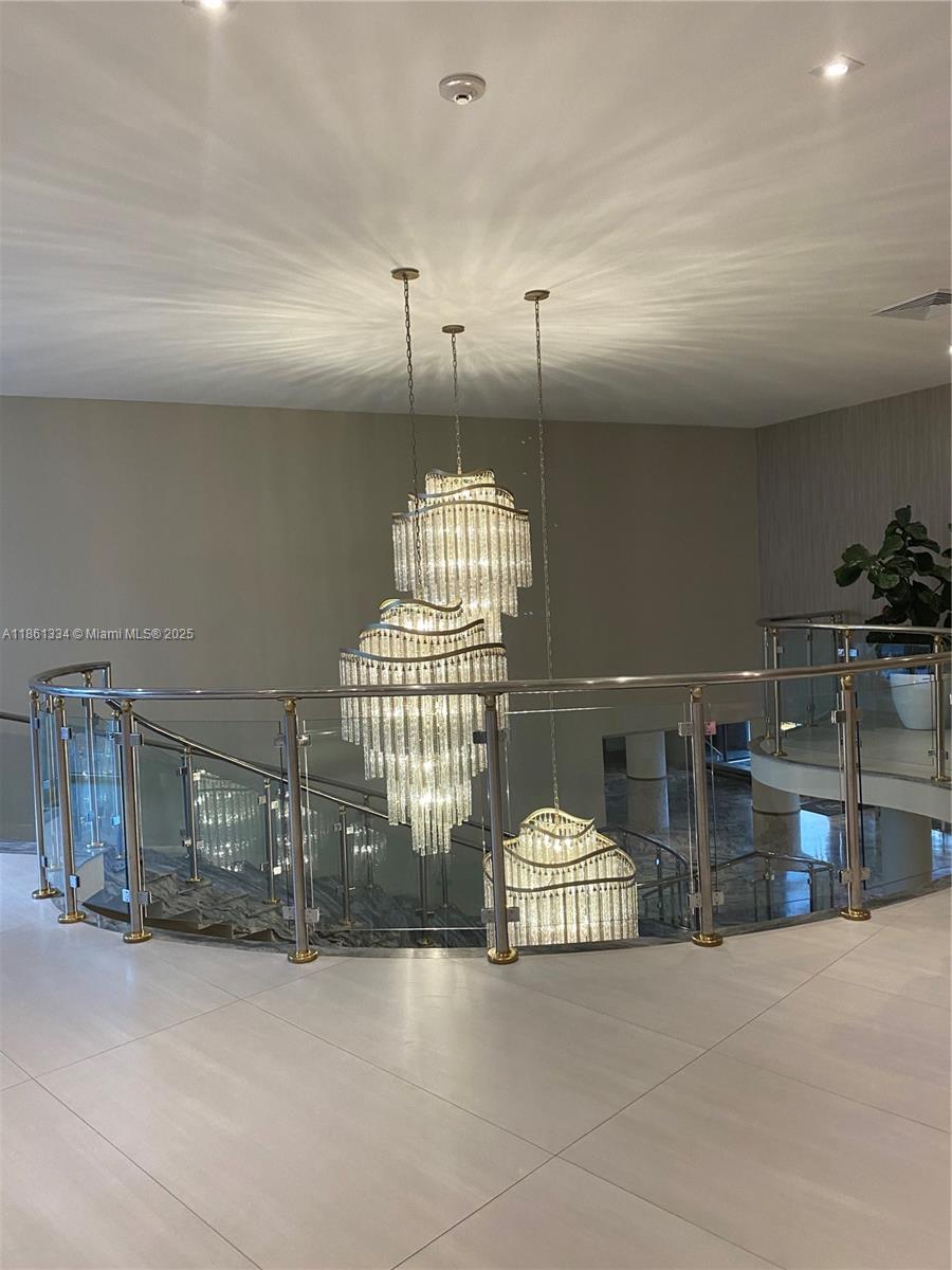 5401 Collins Ave #1509,Miami Beach, FL 33140