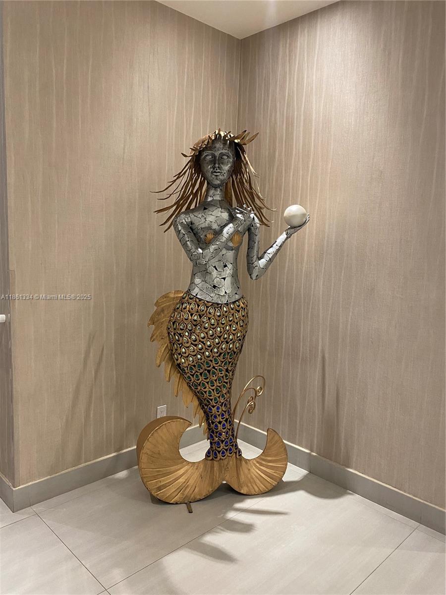 5401 Collins Ave #1509,Miami Beach, FL 33140