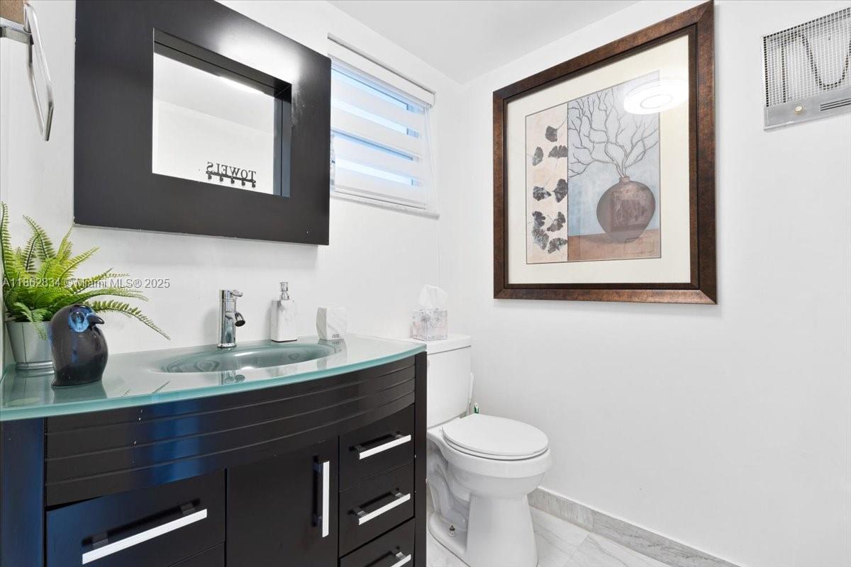 1501 S Ocean Blvd #227 Lauderdale By The Sea, FL 33062