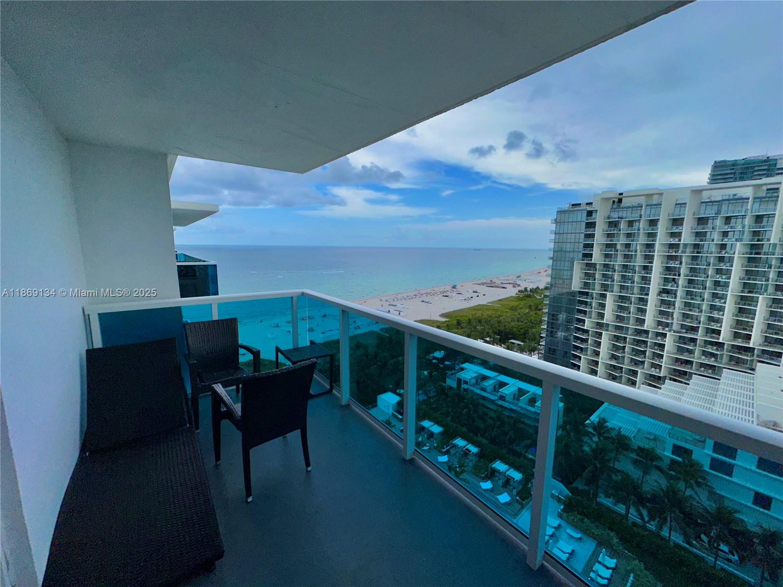 2301 Collins Ave #PH5