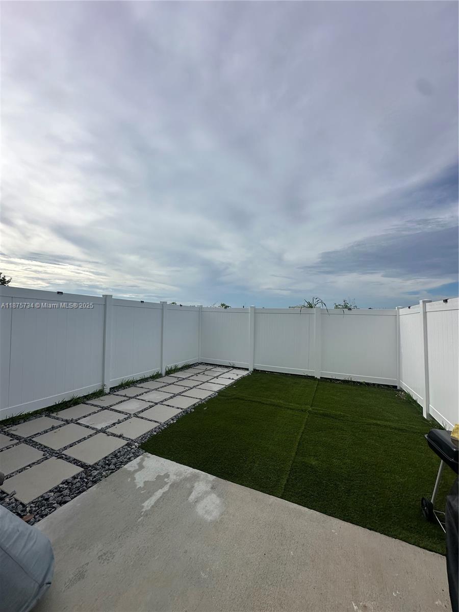 1070 nw 6th terrace 1070th Nw 6th Ter #1070