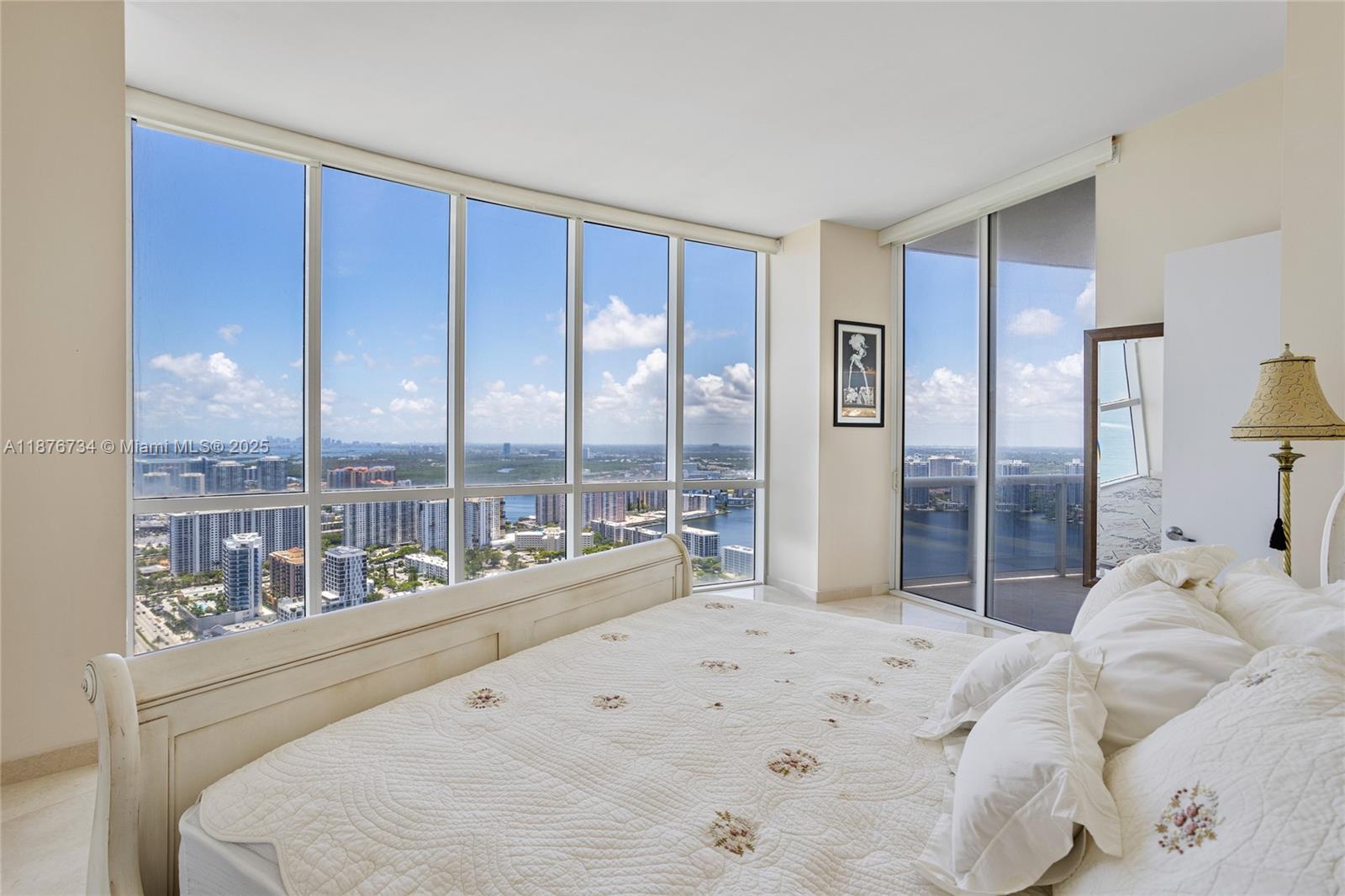 image Trump Palace Condo11