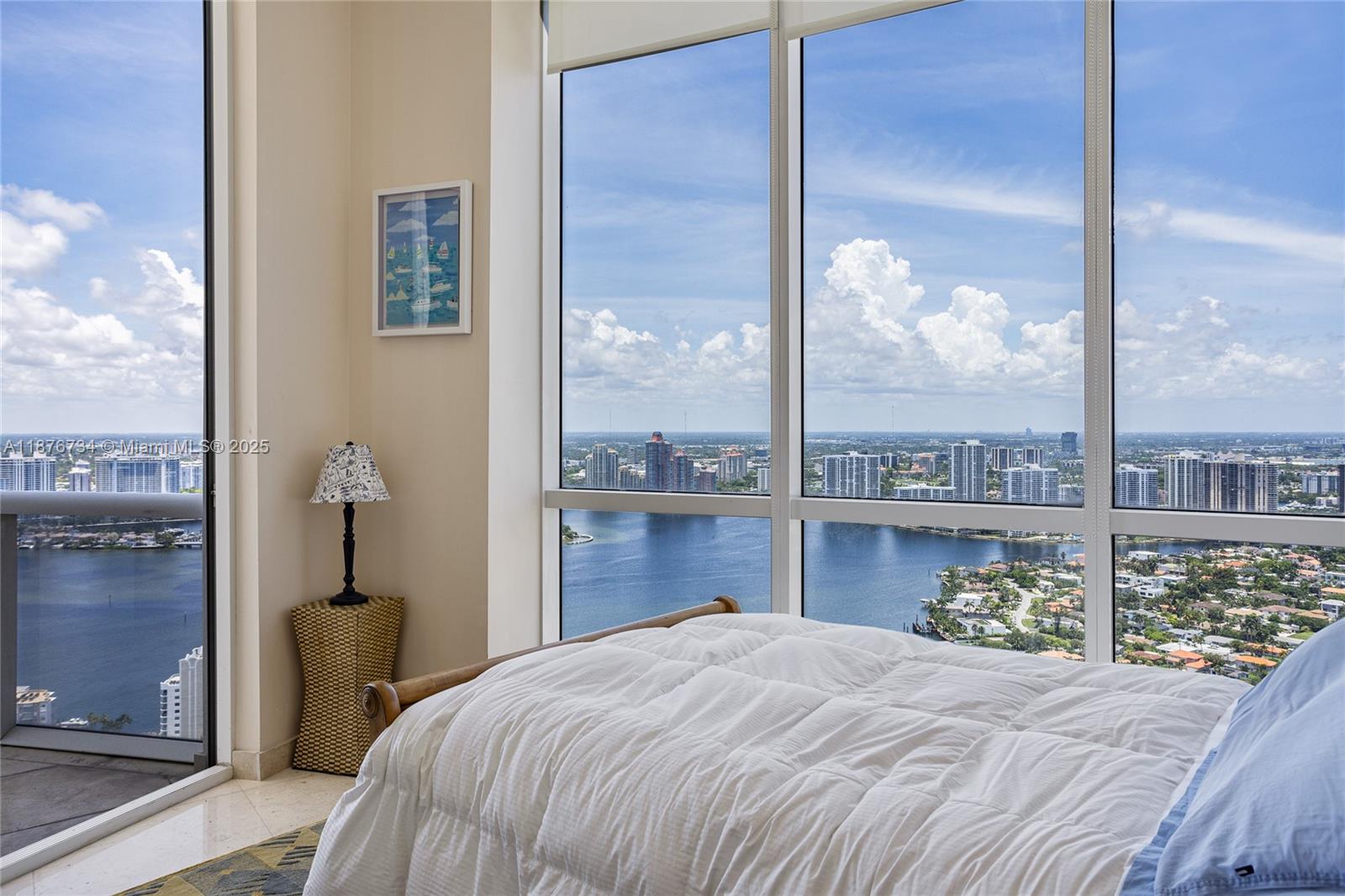 image Trump Palace Condo46