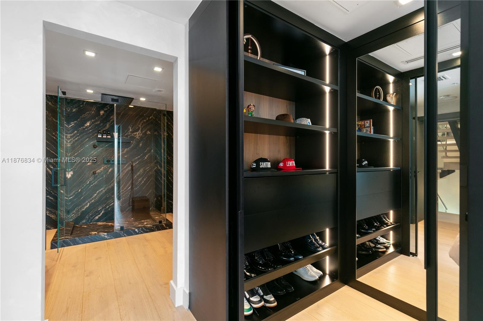 image The Ivy Condo19