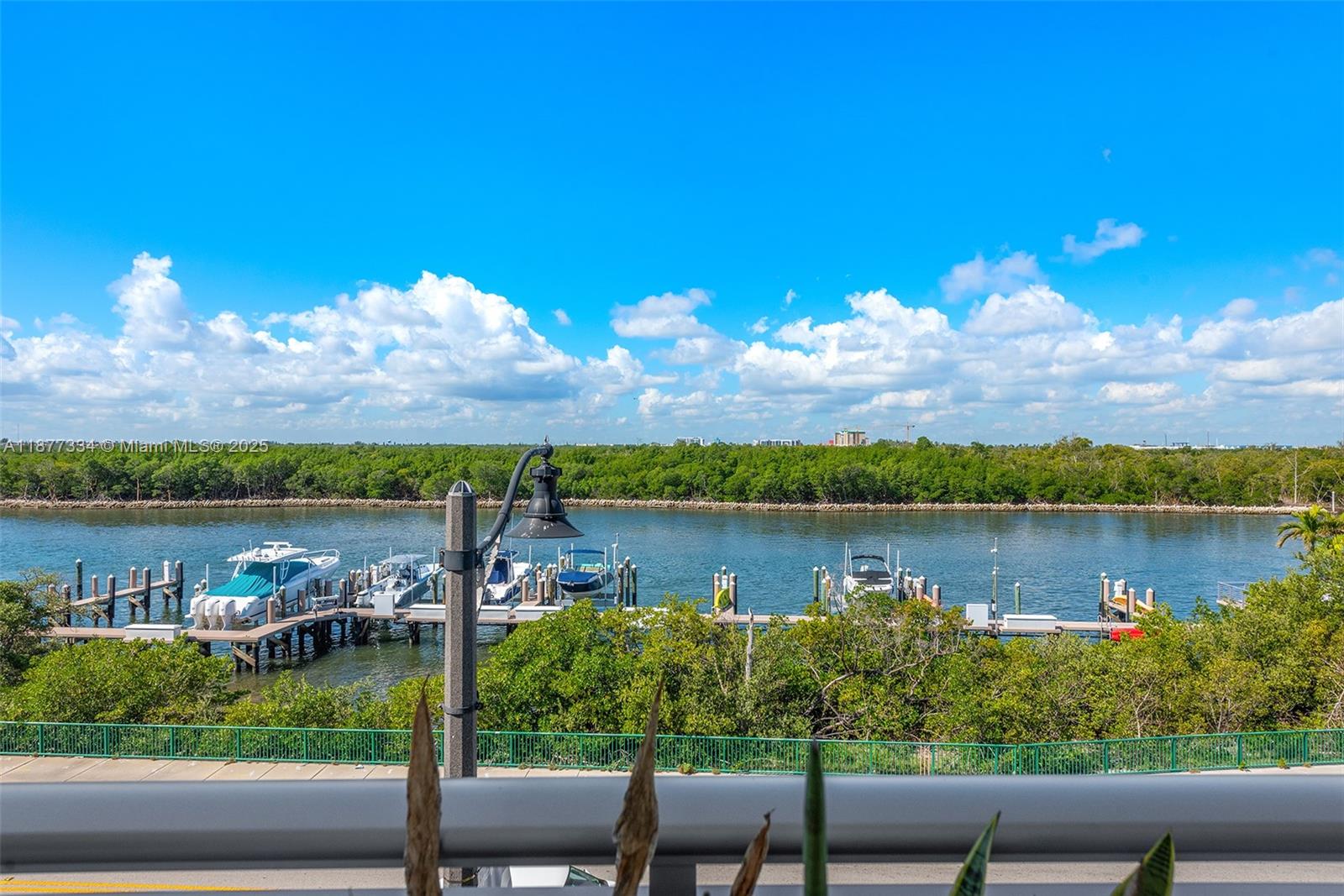 350 Desoto St Hollywood, FL 33019