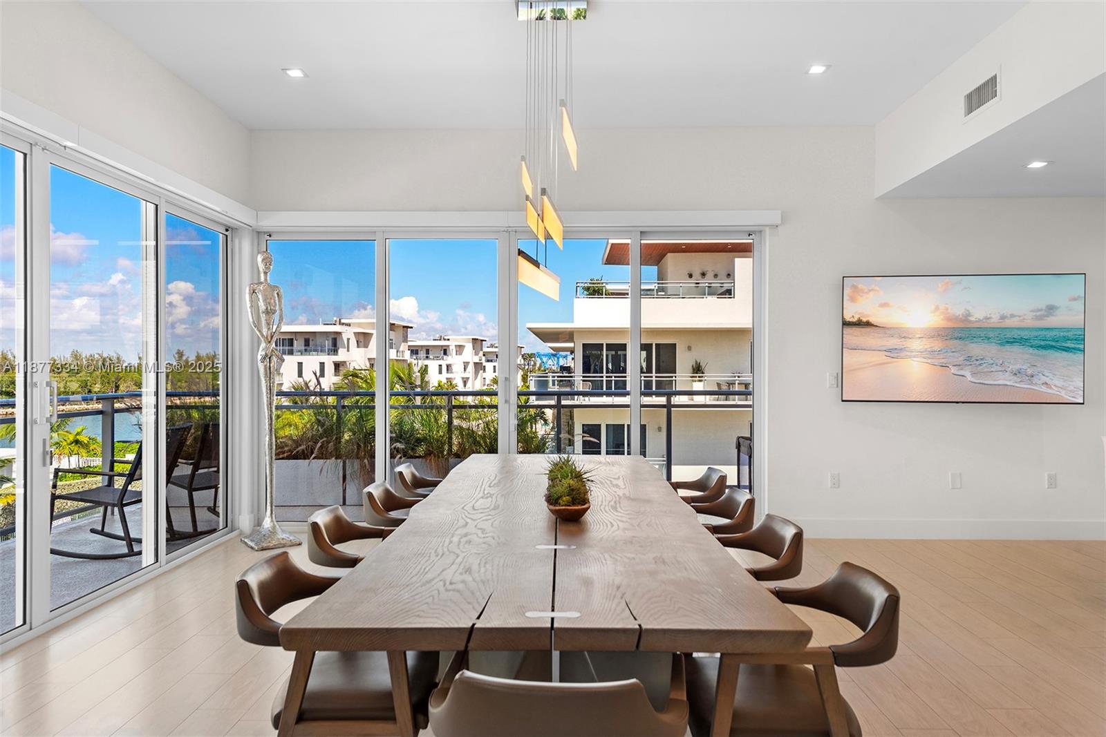 350 Desoto St Hollywood, FL 33019