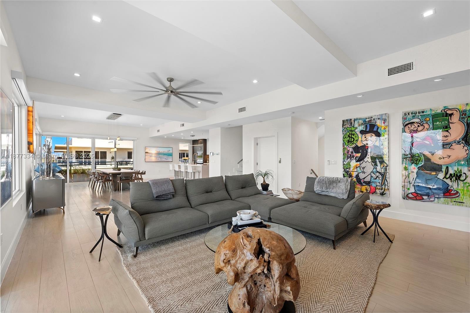 350 Desoto St Hollywood, FL 33019