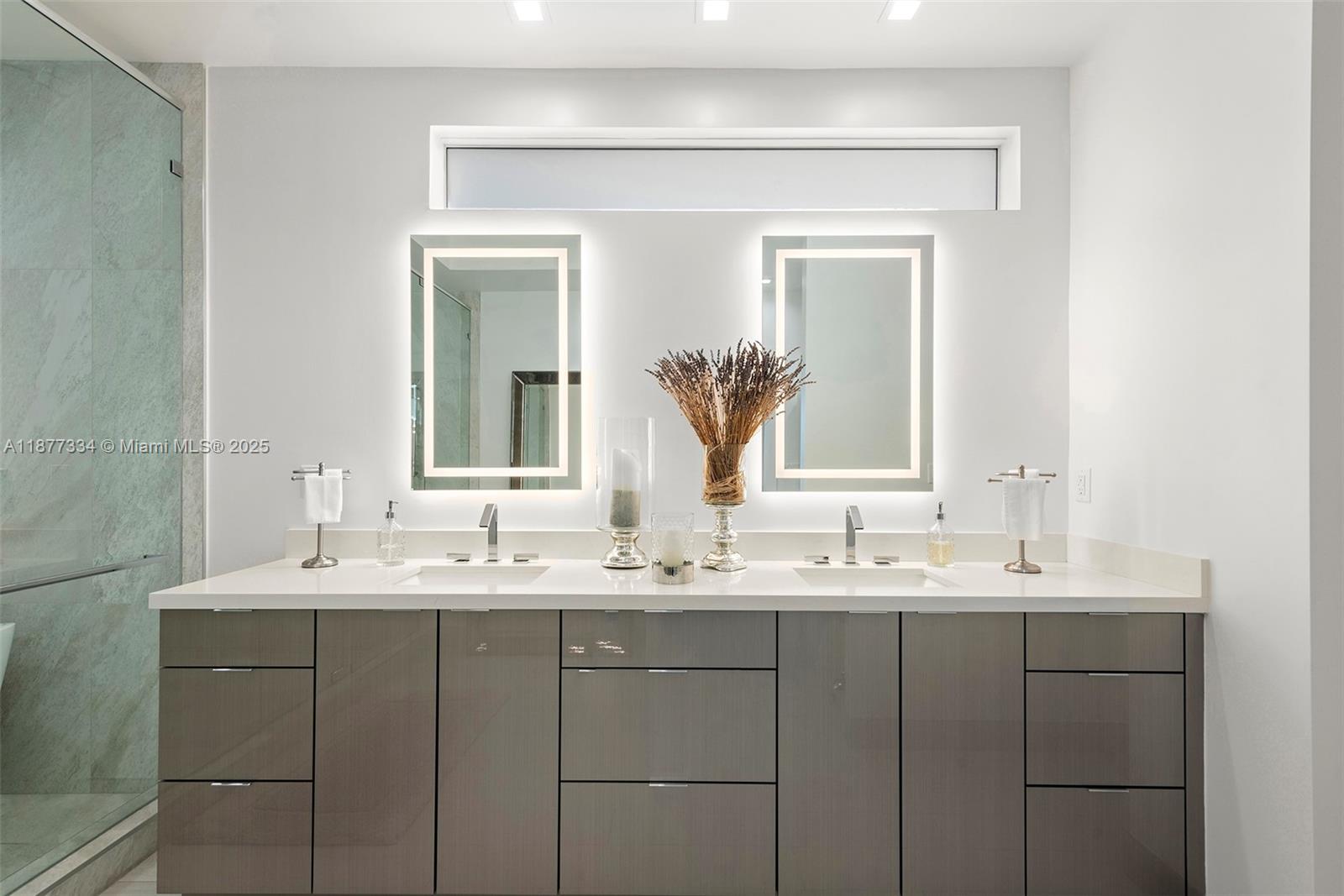 350 Desoto St Hollywood, FL 33019