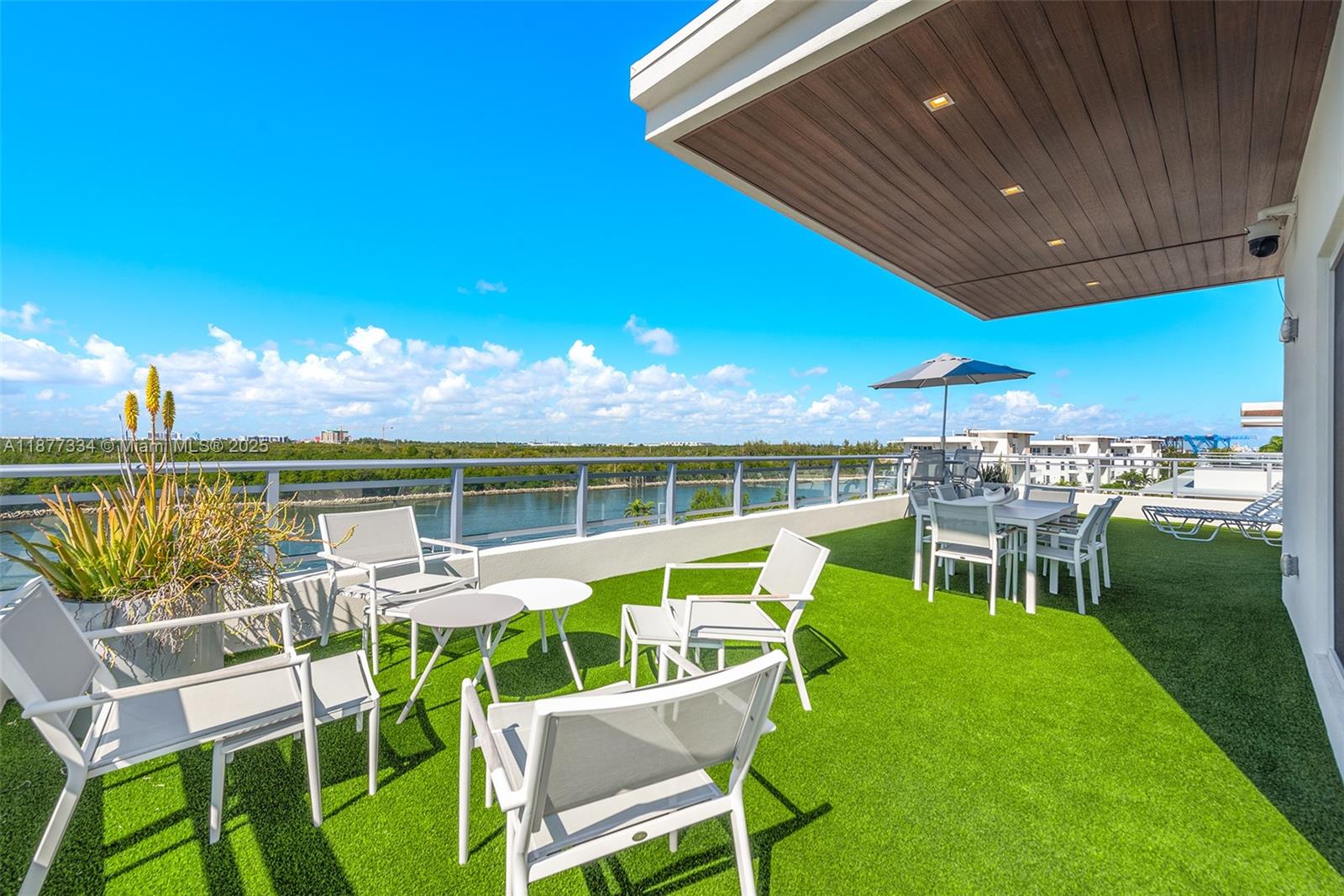 350 Desoto St Hollywood, FL 33019