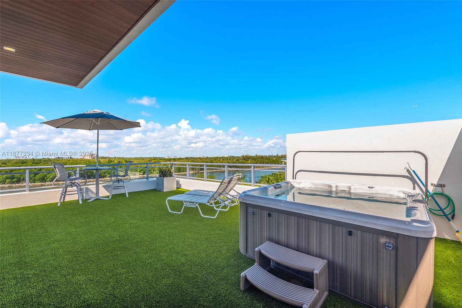 350 Desoto St Hollywood, FL 33019