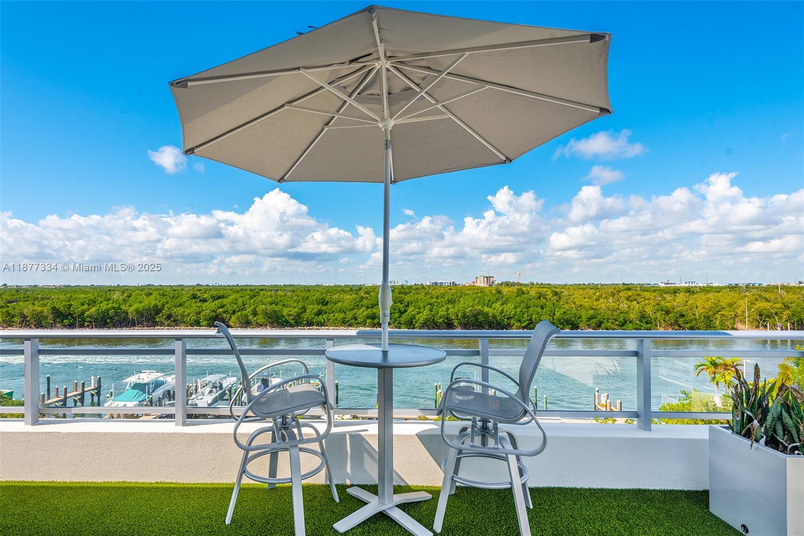 350 Desoto St Hollywood, FL 33019