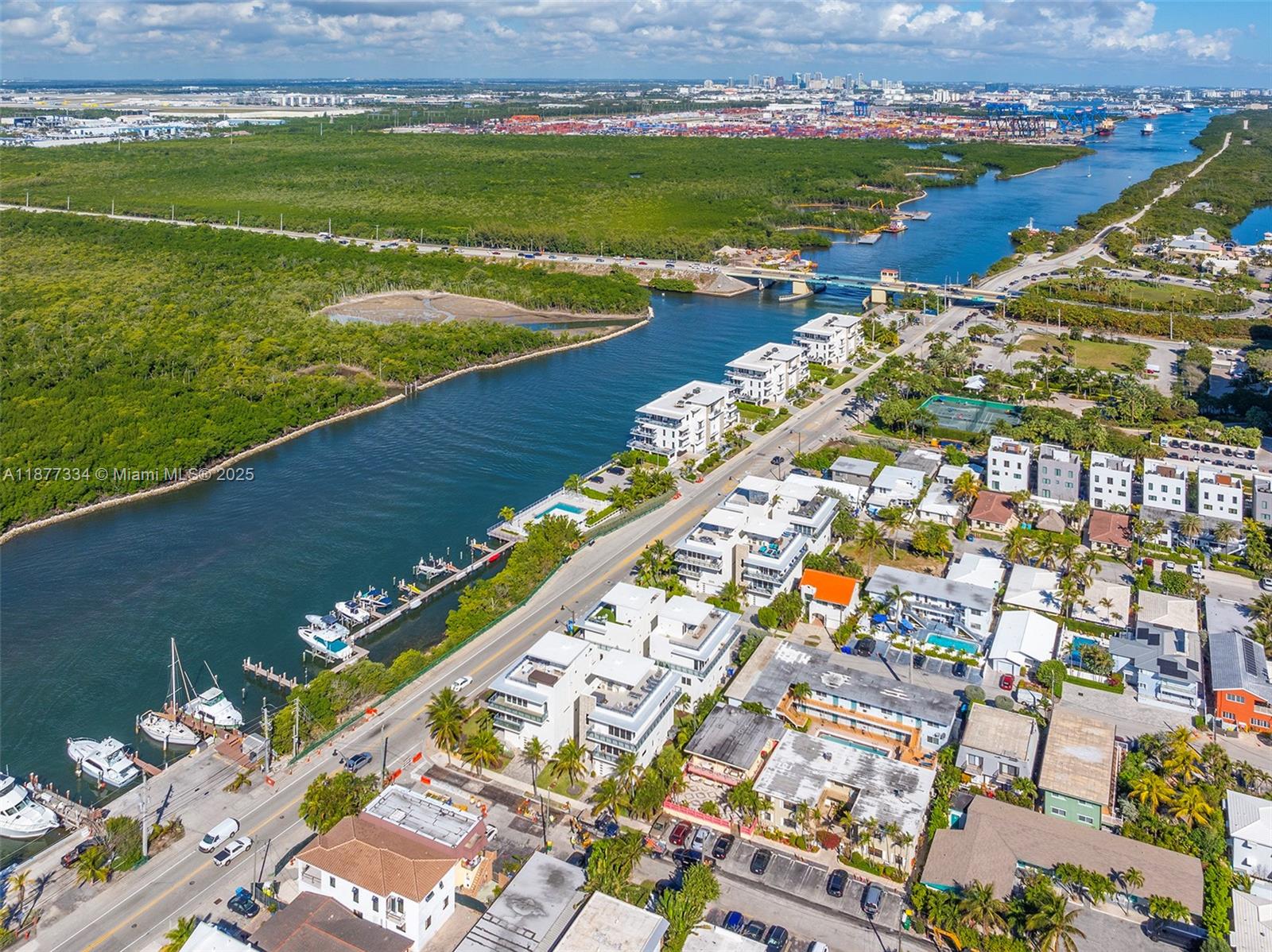 350 Desoto St Hollywood, FL 33019