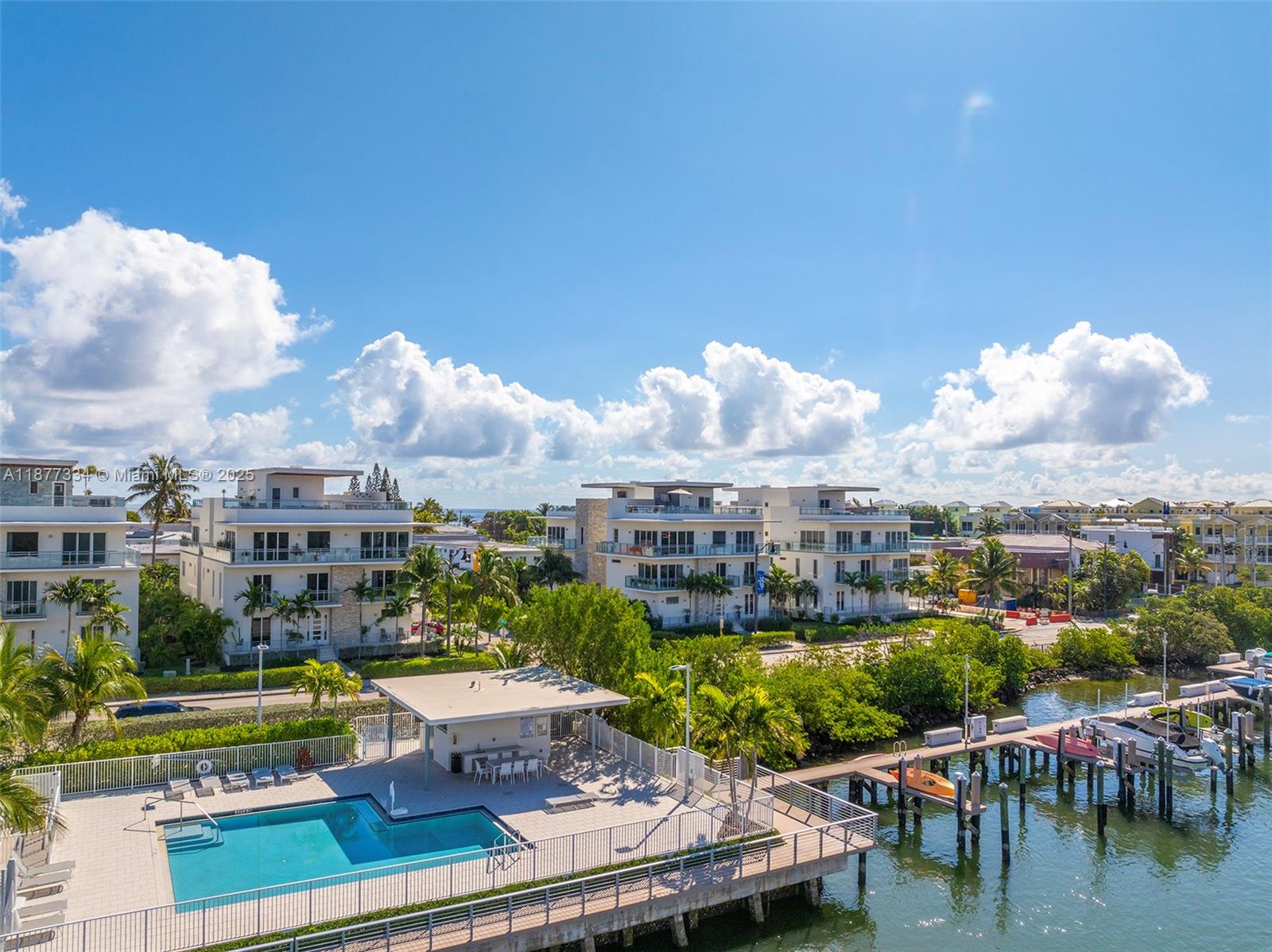 350 Desoto St Hollywood, FL 33019