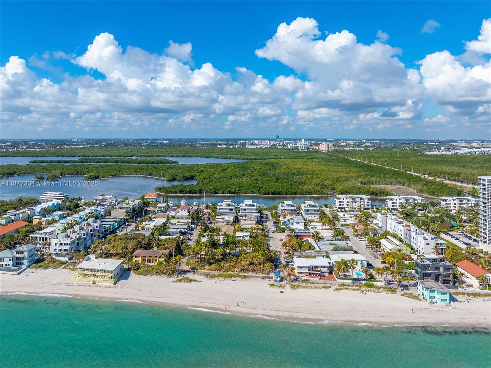 350 Desoto St Hollywood, FL 33019