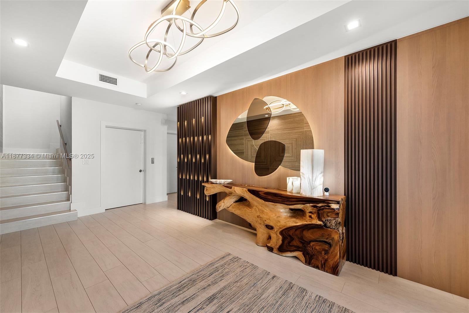 350 Desoto St Hollywood, FL 33019