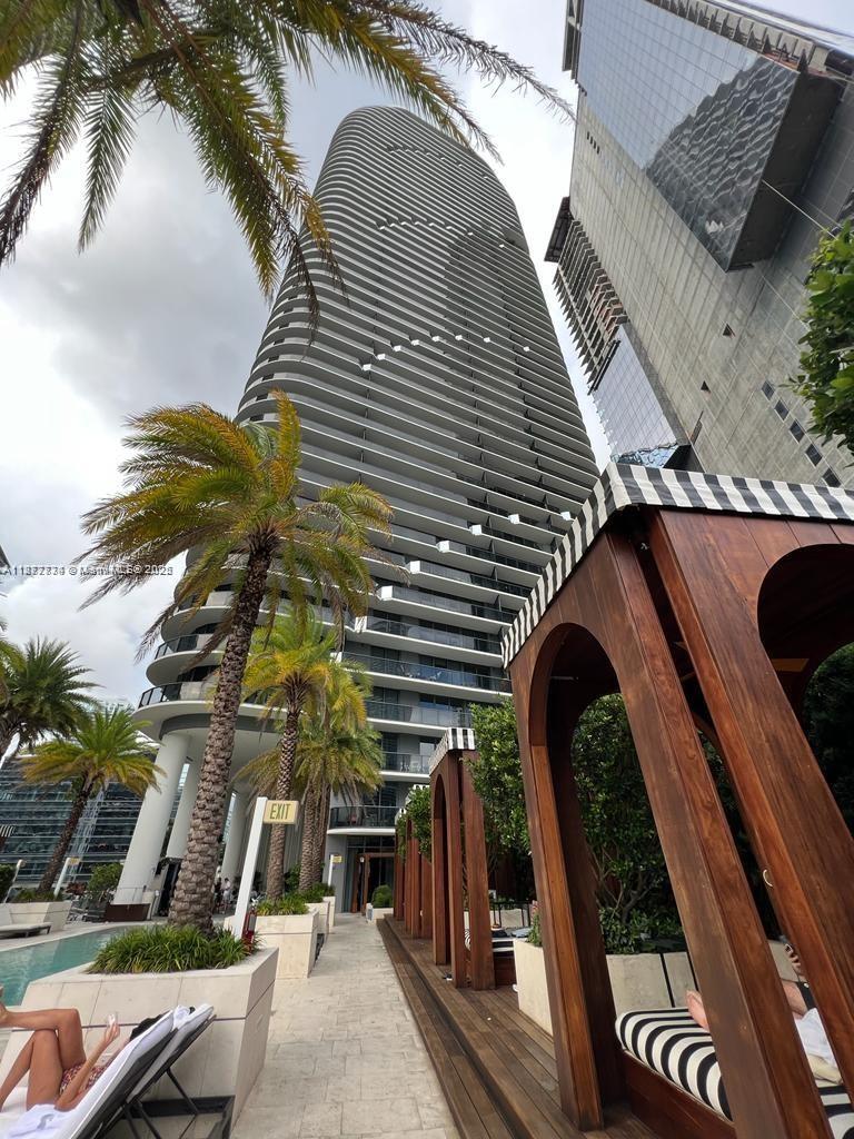 image Sls  Lux Brickell18