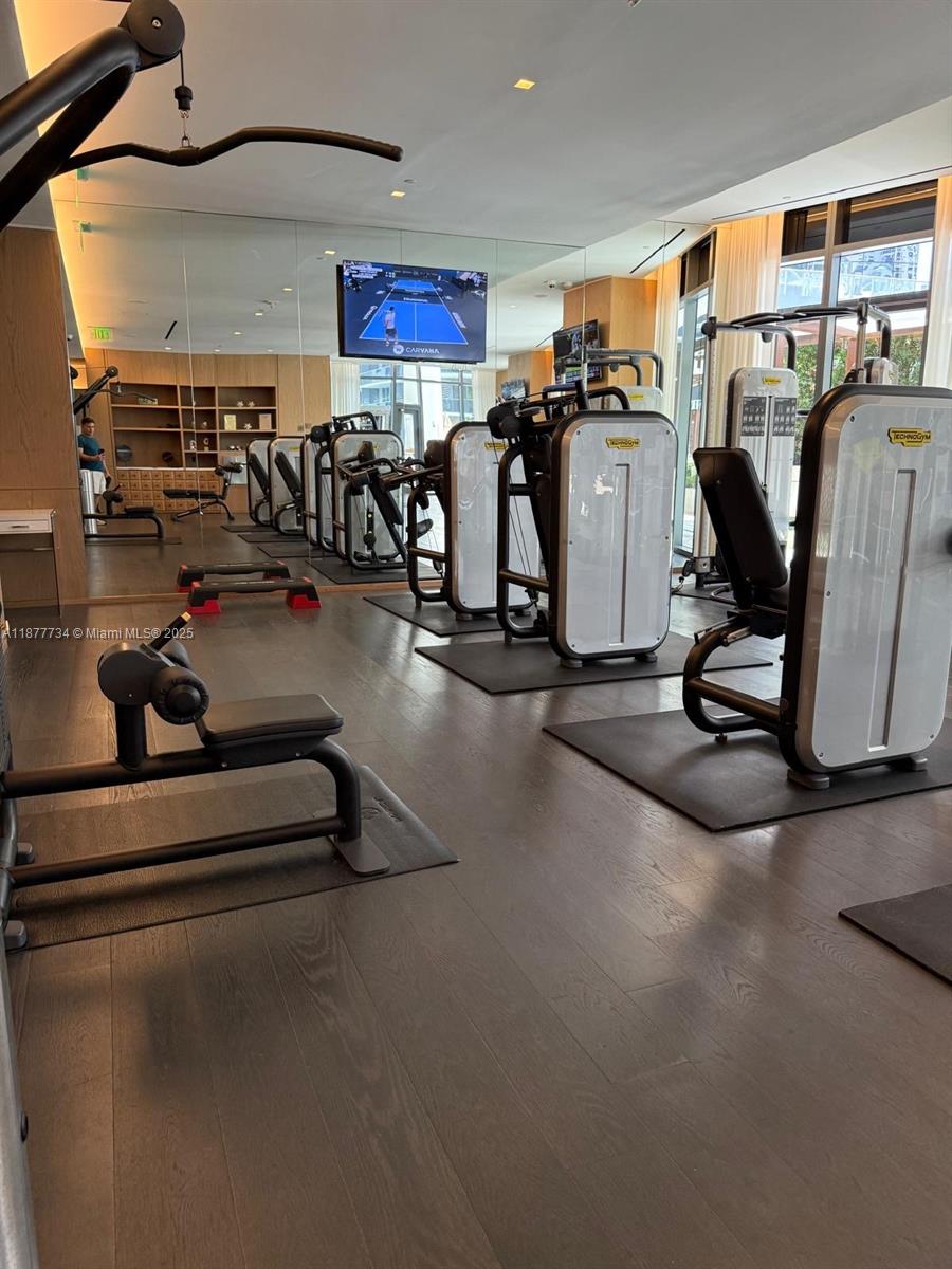 image Sls  Lux Brickell22