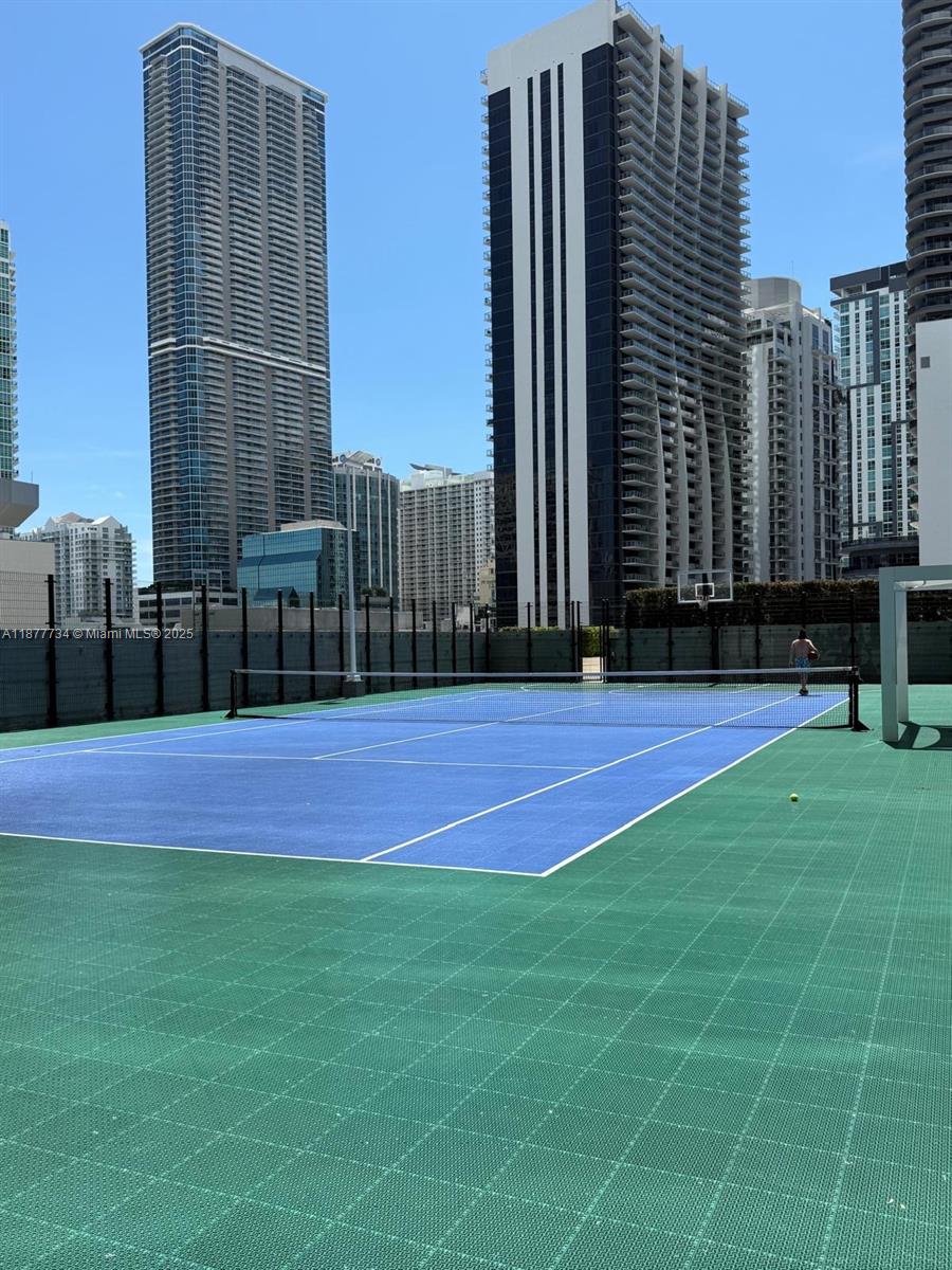 image Sls  Lux Brickell24
