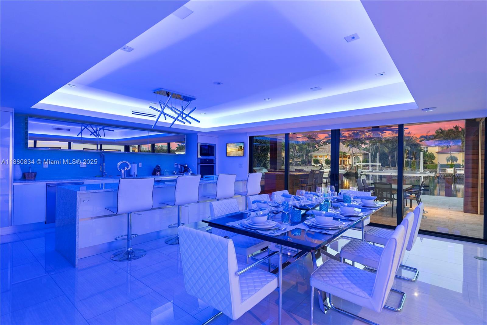 1025 Diplomat Pkwy Hollywood, FL 33019