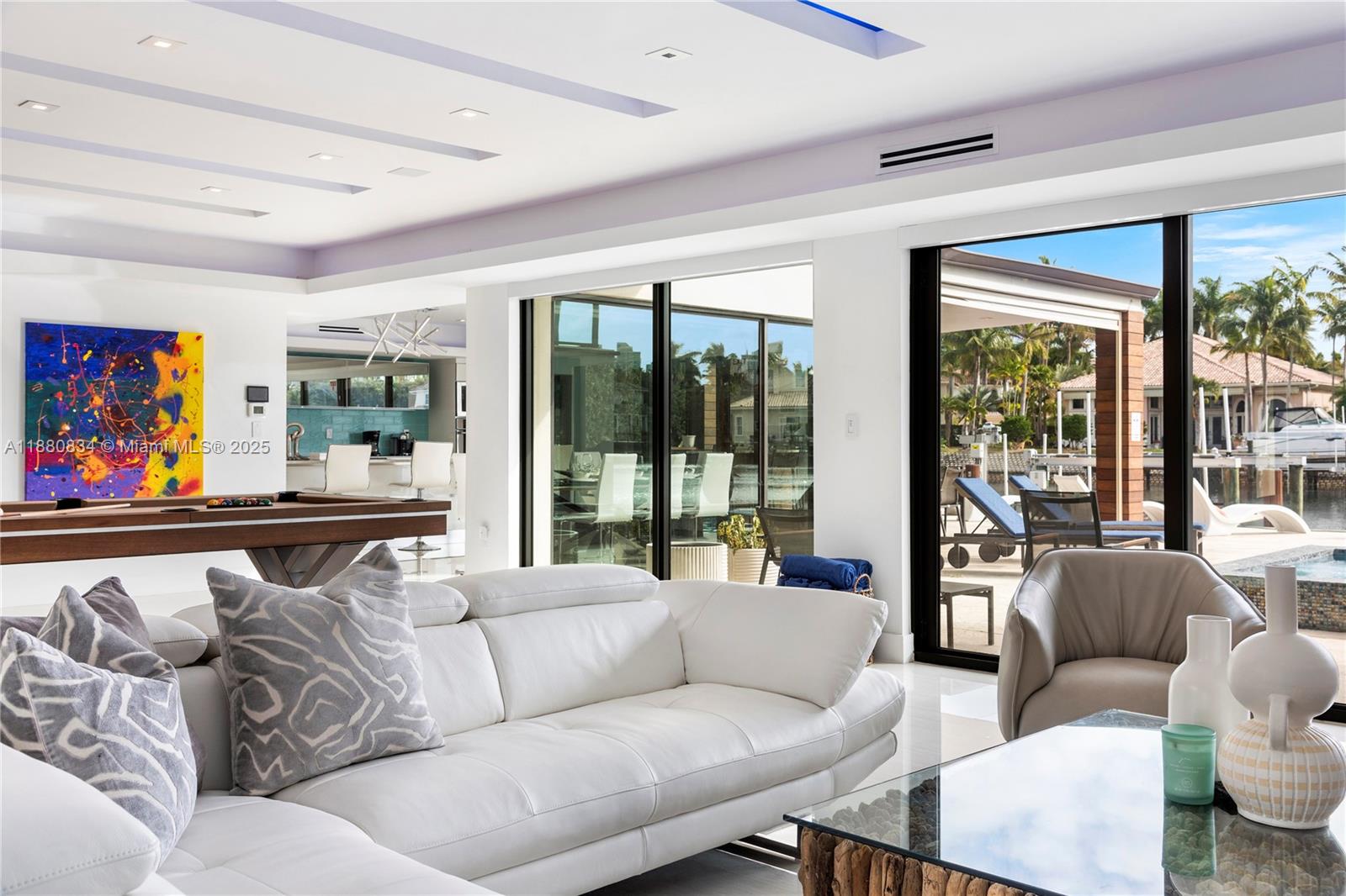 1025 Diplomat Pkwy Hollywood, FL 33019