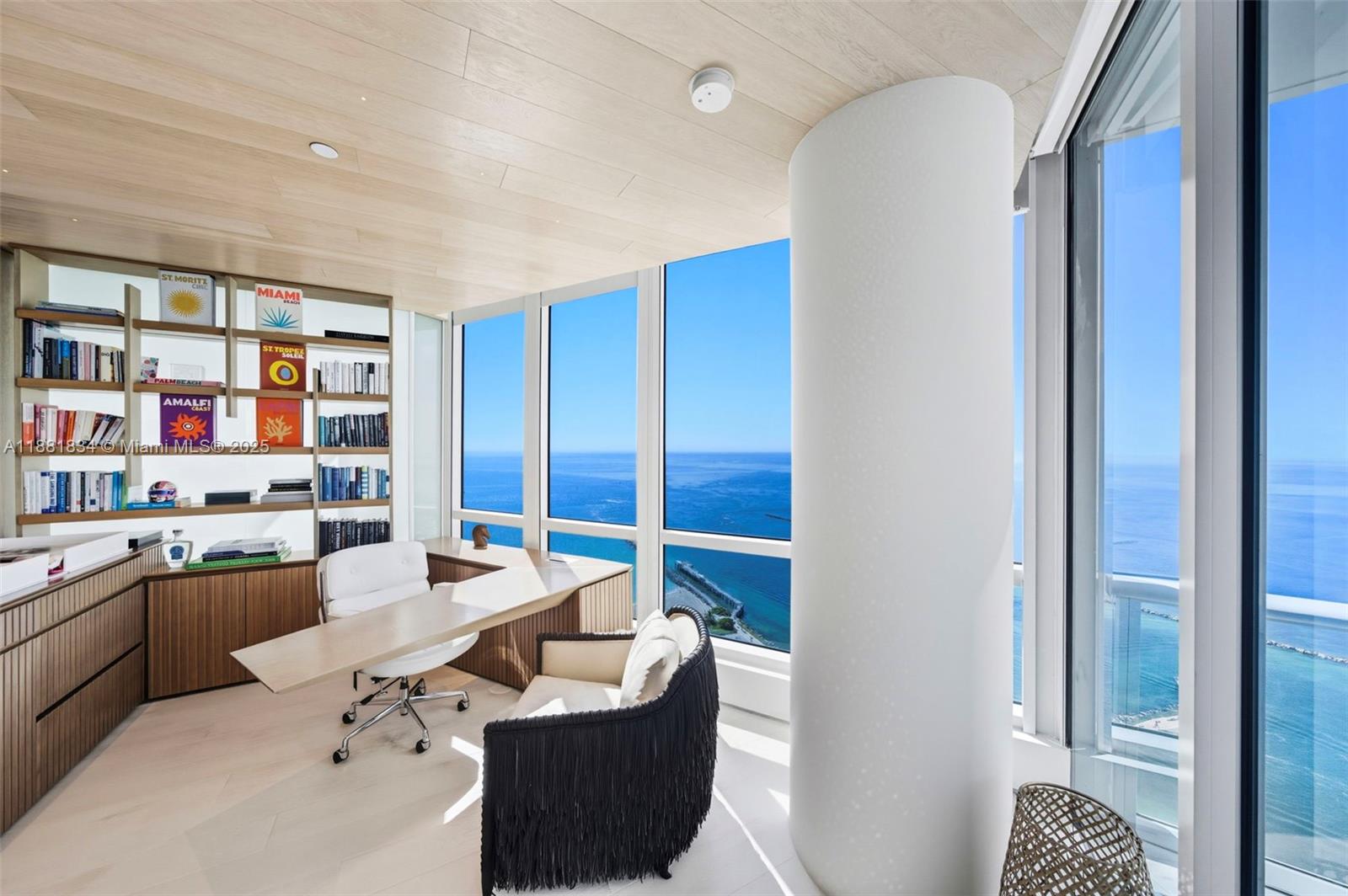 100 S Pointe Dr #3803 Miami Beach, FL 33139 100 S Pointe Dr #3803 Miami Beach, FL 33139