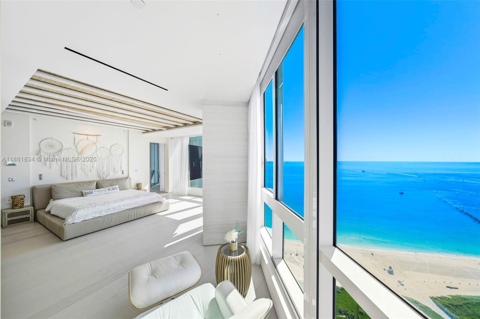 100 S Pointe Dr #3803 Miami Beach, FL 33139 100 S Pointe Dr #3803 Miami Beach, FL 33139