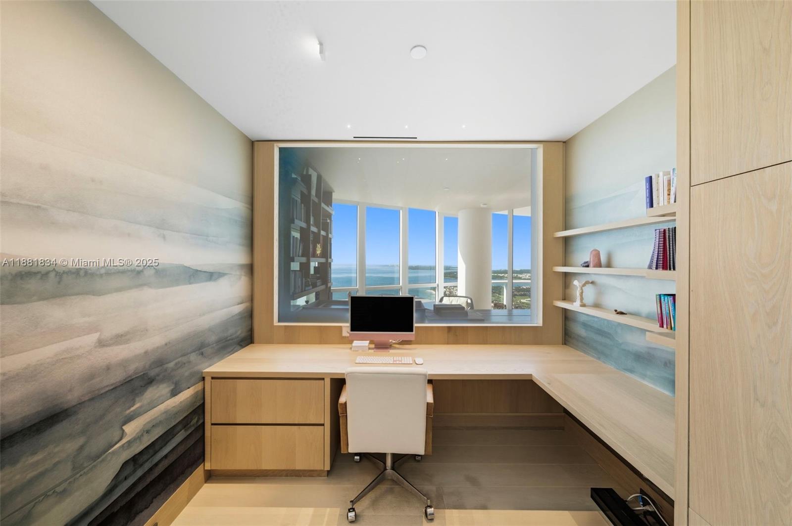 100 S Pointe Dr #3803 Miami Beach, FL 33139 100 S Pointe Dr #3803 Miami Beach, FL 33139