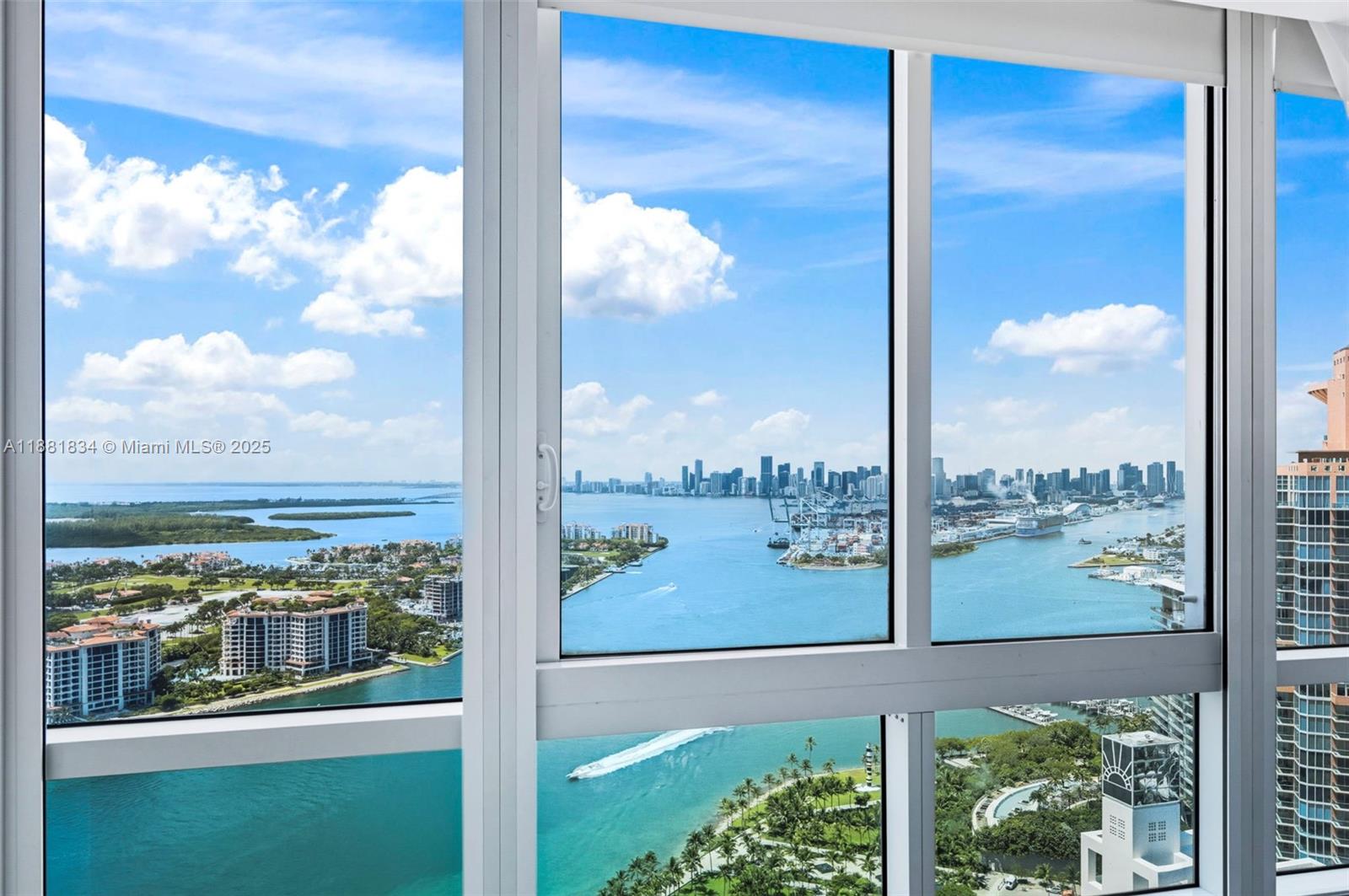 100 S Pointe Dr #3803 Miami Beach, FL 33139 100 S Pointe Dr #3803 Miami Beach, FL 33139