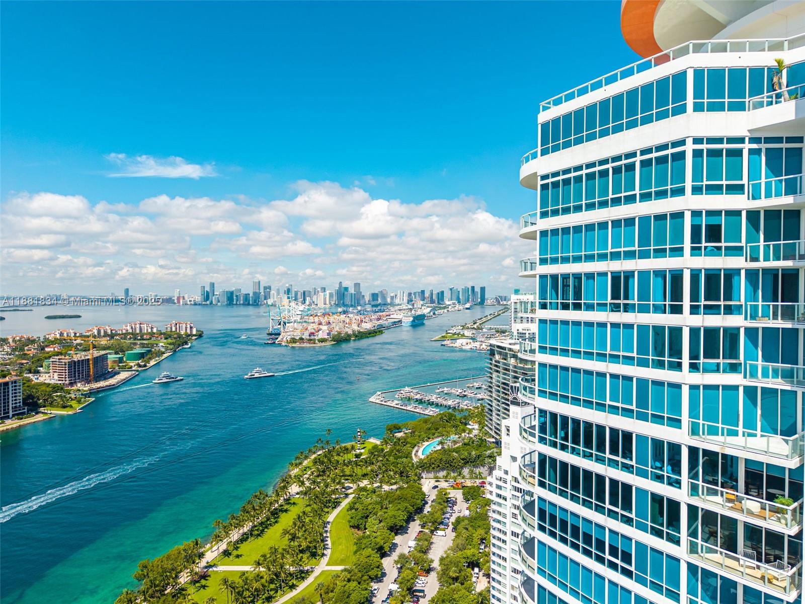 100 S Pointe Dr #3803 Miami Beach, FL 33139 100 S Pointe Dr #3803 Miami Beach, FL 33139