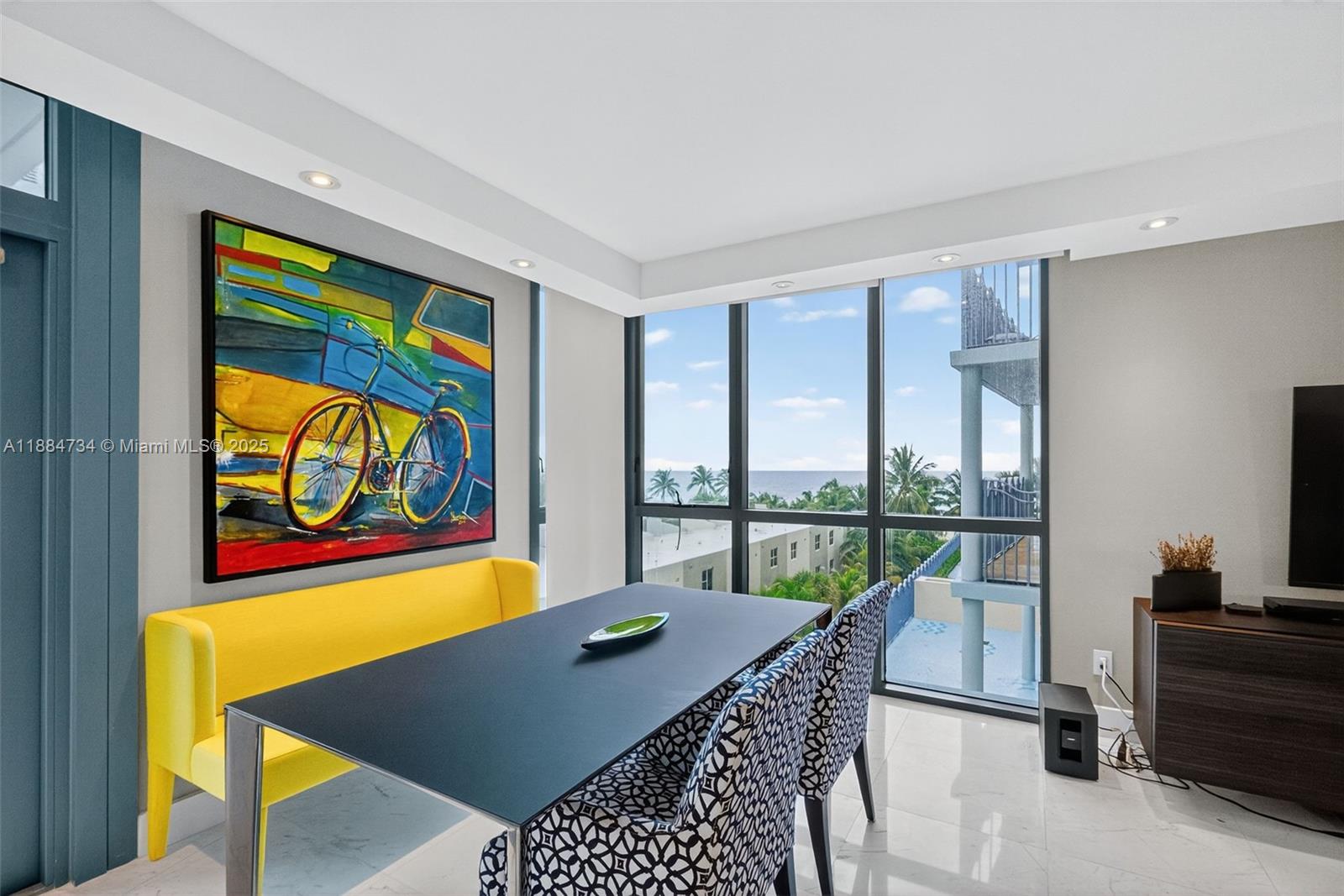image 1500 Ocean Drive Condo18