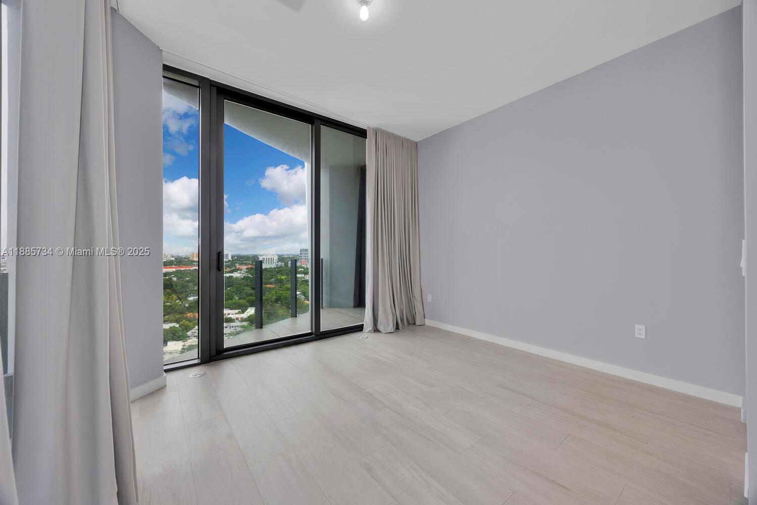 image Park Grove Club Residence13